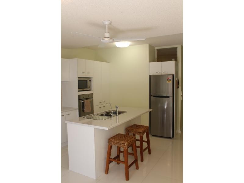 176 Sydney, New Farm QLD 4005