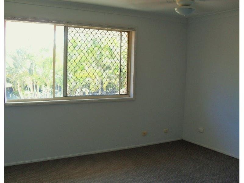 60 Whitby, Southport QLD 4215