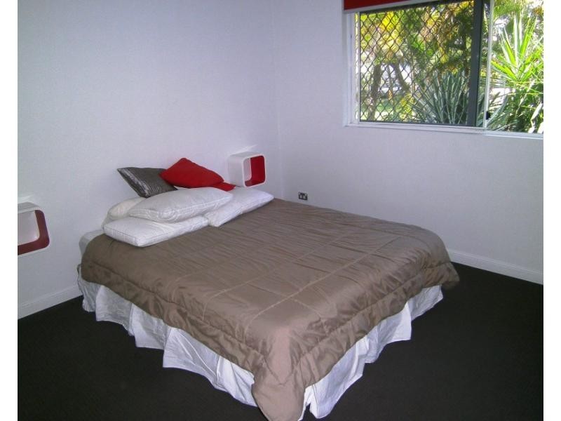 17A Upward Street, Cairns QLD 4870