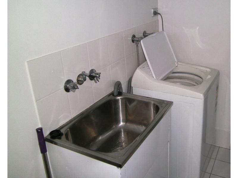 17A Upward Street, Cairns QLD 4870