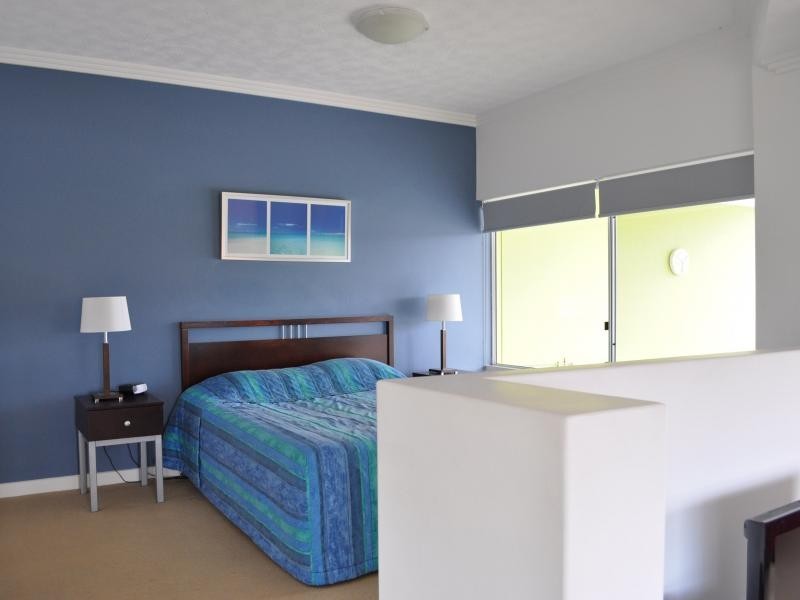 98 University Drive, Varsity Lakes QLD 4227