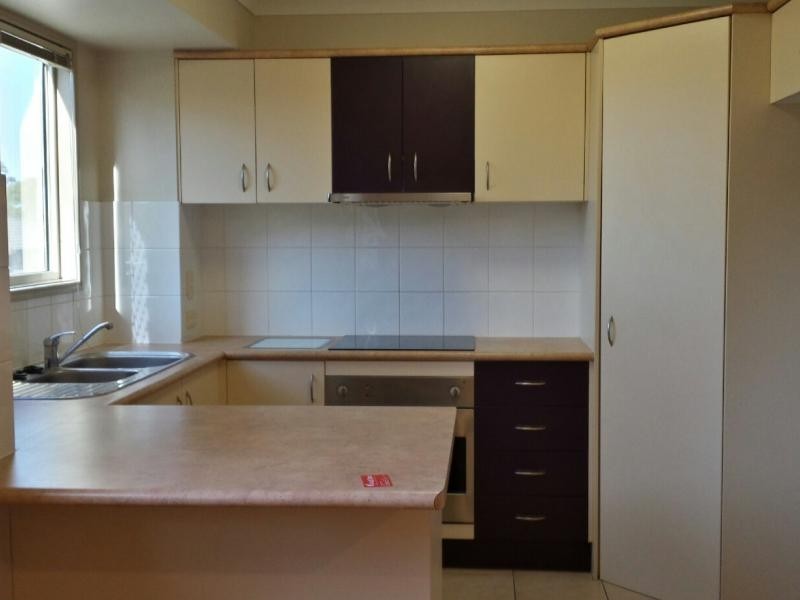 9 San Mateo Boulevard, Eight Mile Plains QLD 4113