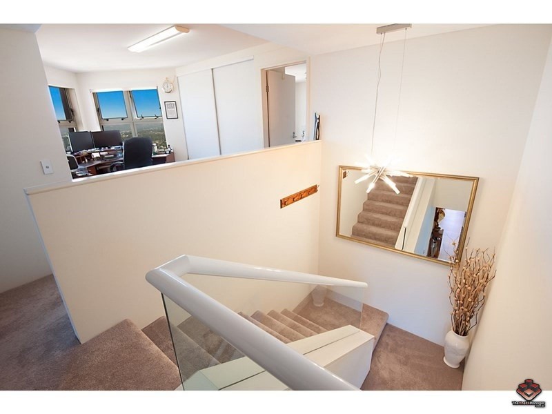 Paradise Waters QLD 4217