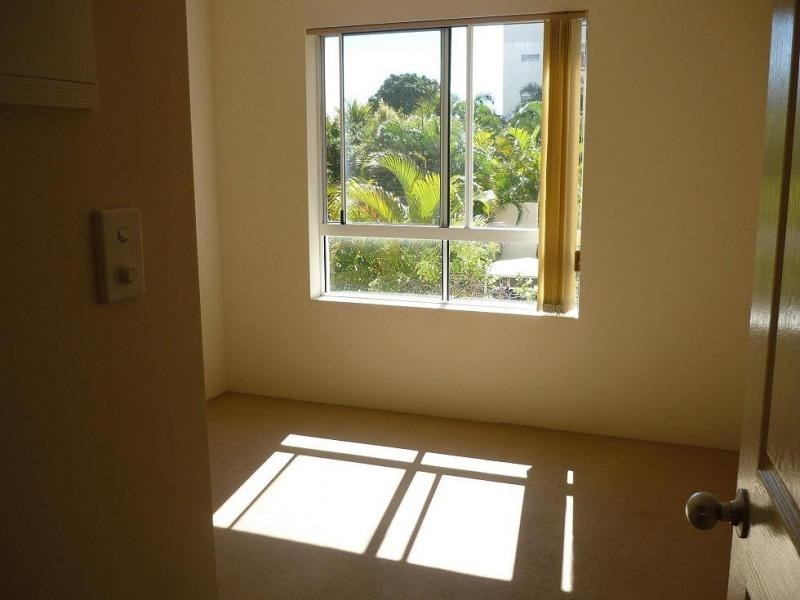 3-5 Norman Street, Southport QLD 4215