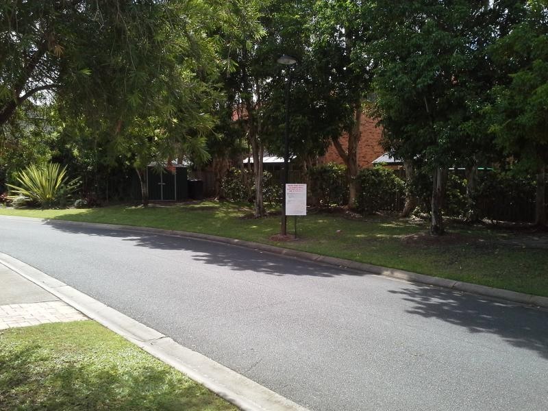 7 Santa Cruz Blvd, Clear Island Waters QLD 4226