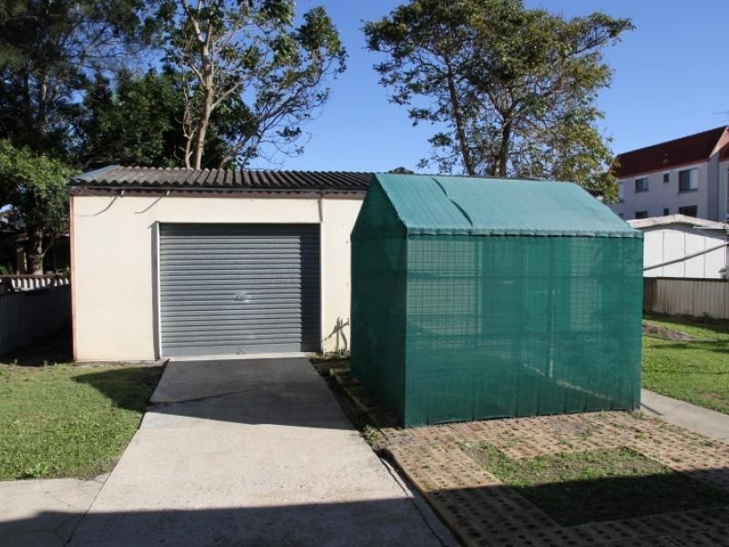 46 Falkinder Ave, Paradise Point QLD 4216