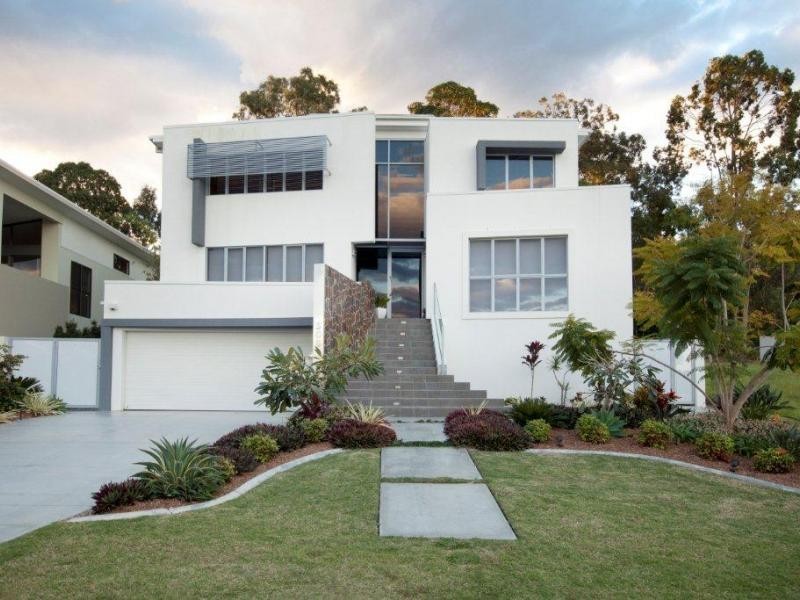 46 Falkinder Ave, Paradise Point QLD 4216
