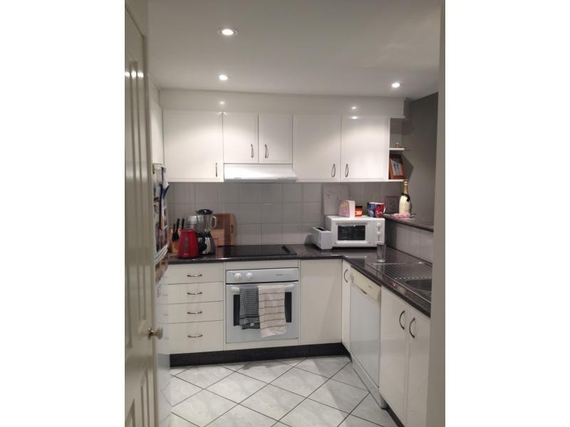 152 High Street, Southport QLD 4215