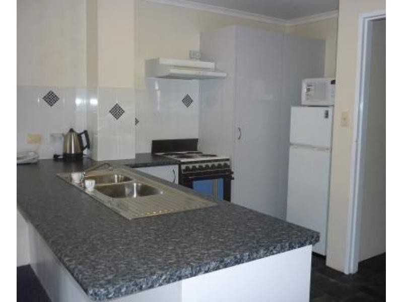 383 The Esplanade, Torquay QLD 4655