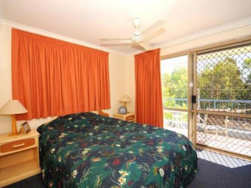 383 The Esplanade, Torquay QLD 4655