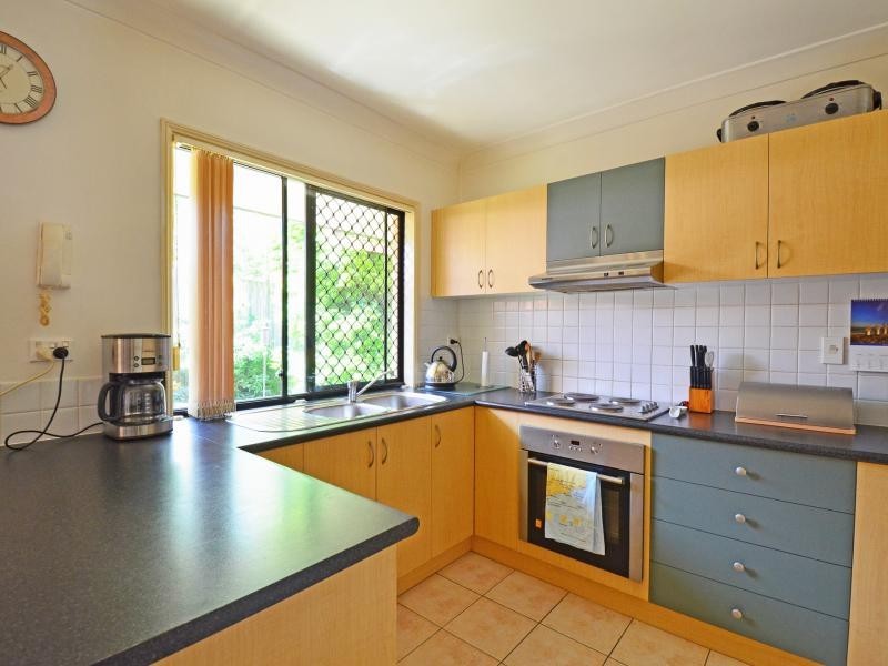 20 BROWN STREET, Labrador QLD 4215