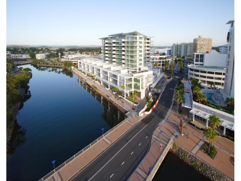 1 Duporth Avenue, Maroochydore QLD 4558