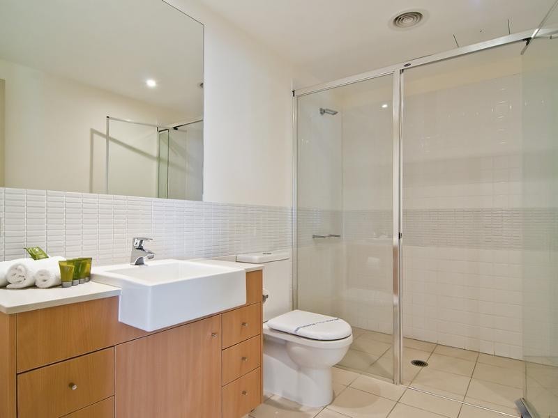 1 Duporth Avenue, Maroochydore QLD 4558