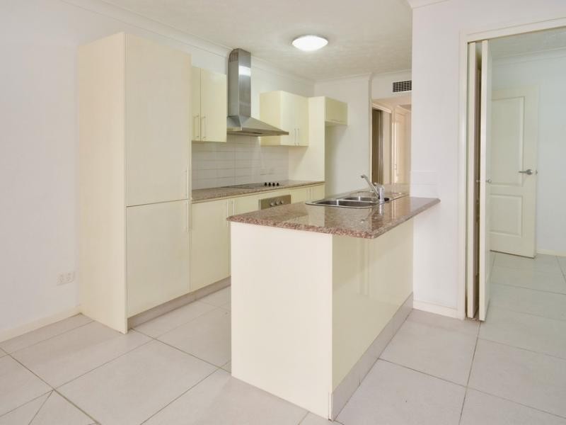 27 Berwick St, Fortitude Valley QLD 4006