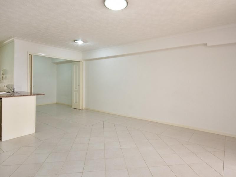 27 Berwick St, Fortitude Valley QLD 4006