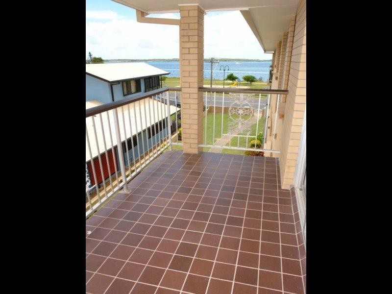542 Marine Parade, Biggera Waters QLD 4216
