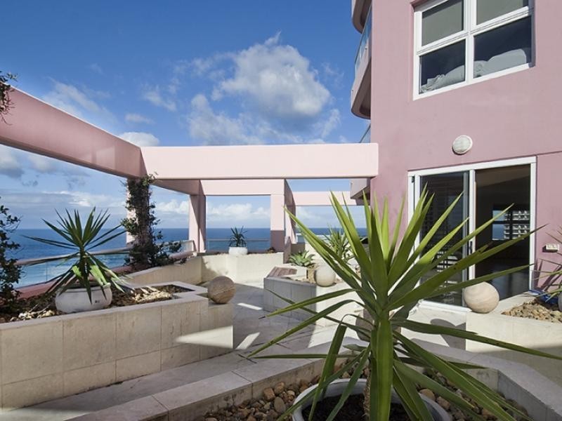 Paradise Waters QLD 4217