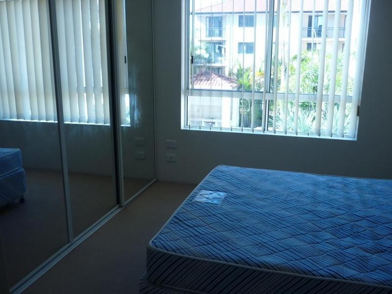 3-5 Norman Street, Southport QLD 4215