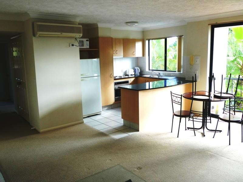 38 Labrador Street, Labrador QLD 4215