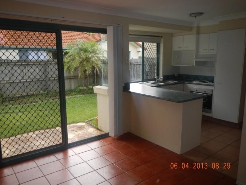 28 Ancona St, Carrara QLD 4211