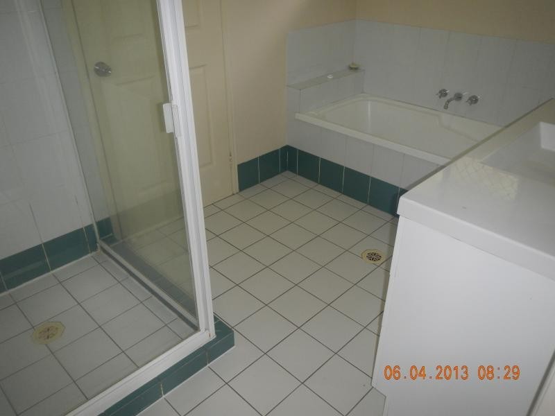 28 Ancona St, Carrara QLD 4211