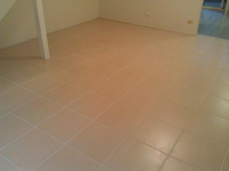 60 Whitby, Southport QLD 4215