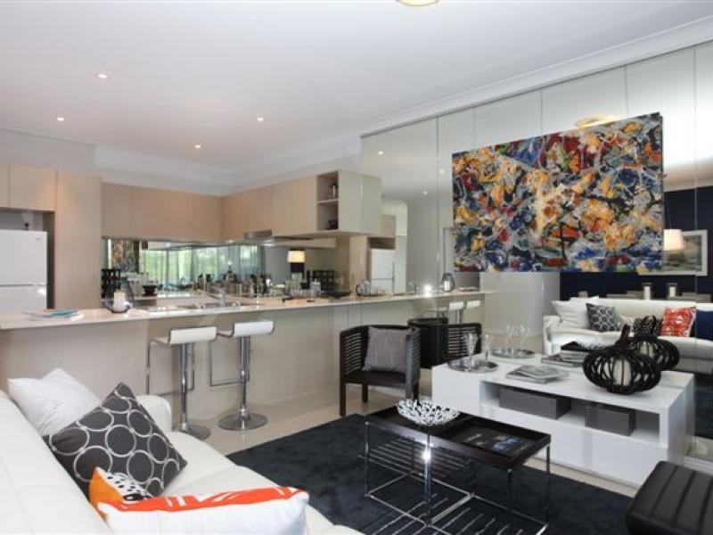 430 Pine Ridge Road, Coombabah QLD 4216