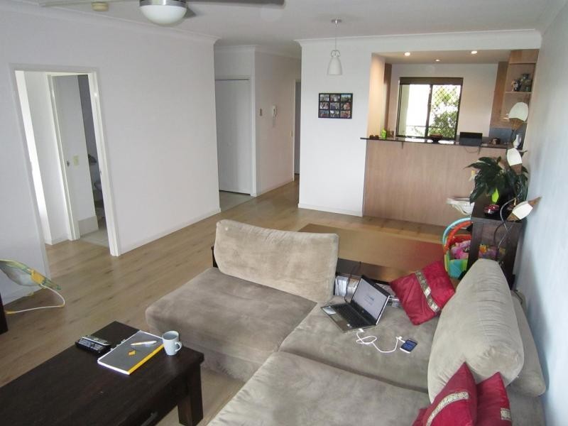 70 Norman Crescent, Norman Park QLD 4170