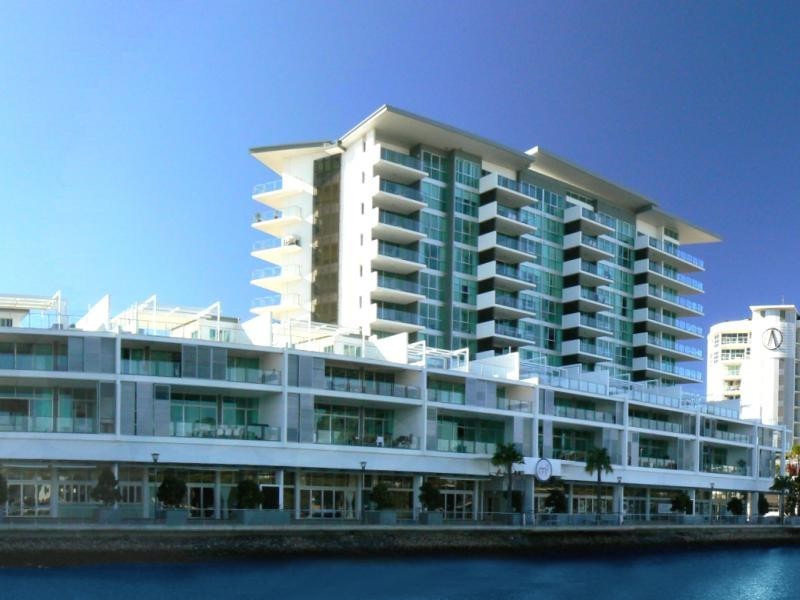 1 Duporth Avenue, Maroochydore QLD 4558