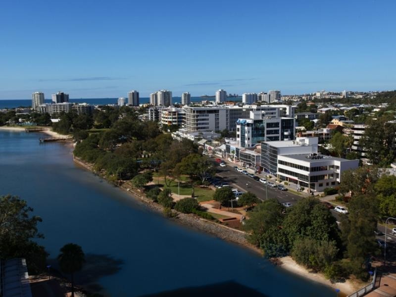 1 Duporth Avenue, Maroochydore QLD 4558