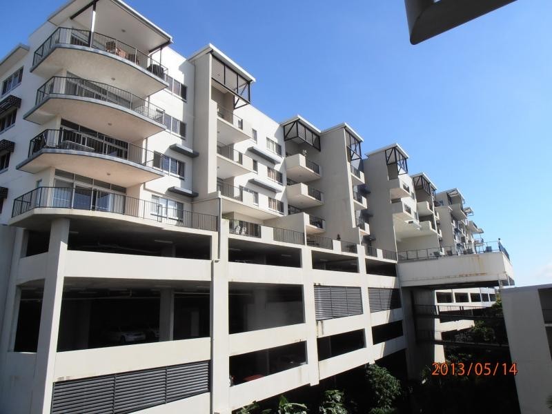 1 Stanton Terrace, Townsville City QLD 4810