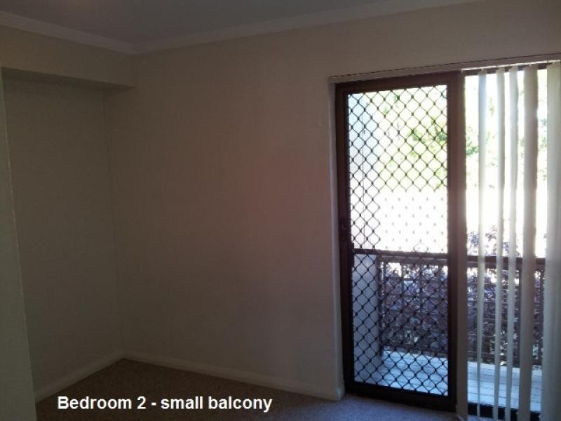 111 Markeri Street, Mermaid Waters QLD 4218