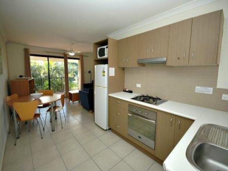 13 Ann St, Torquay QLD 4655