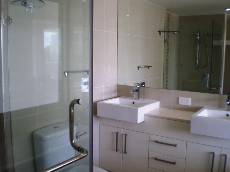 87 Marine Parade, Redcliffe QLD 4020