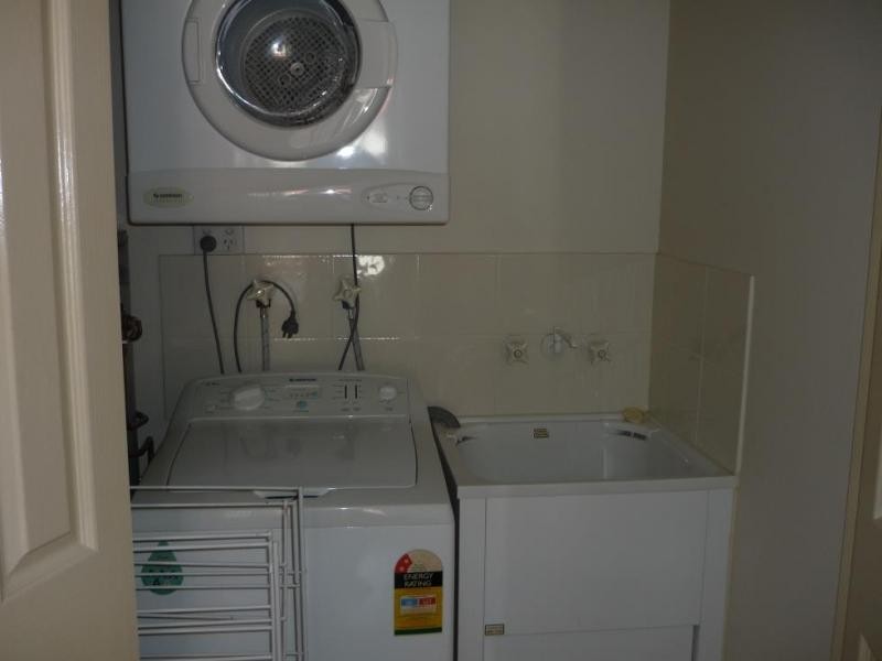 3-5 Norman Street, Southport QLD 4215