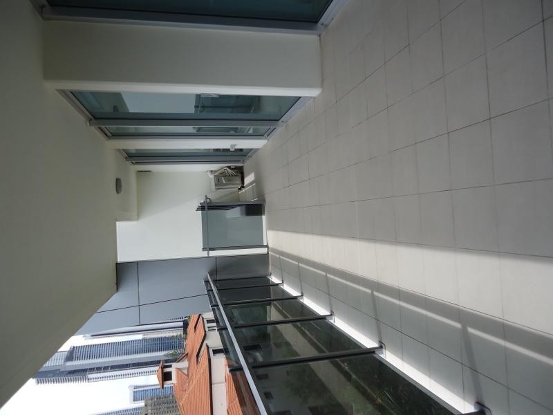 53 Darrambal, Chevron Island QLD 4217