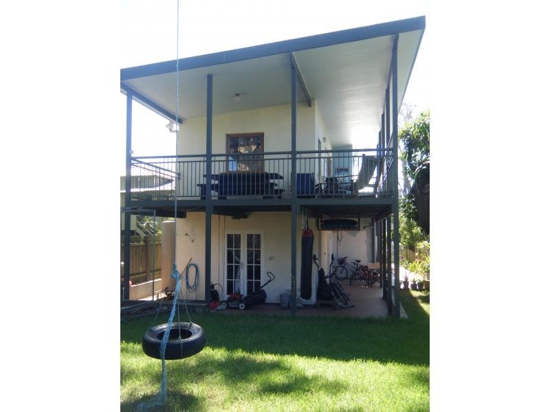 30 Cedar Street, Greenslopes QLD 4120