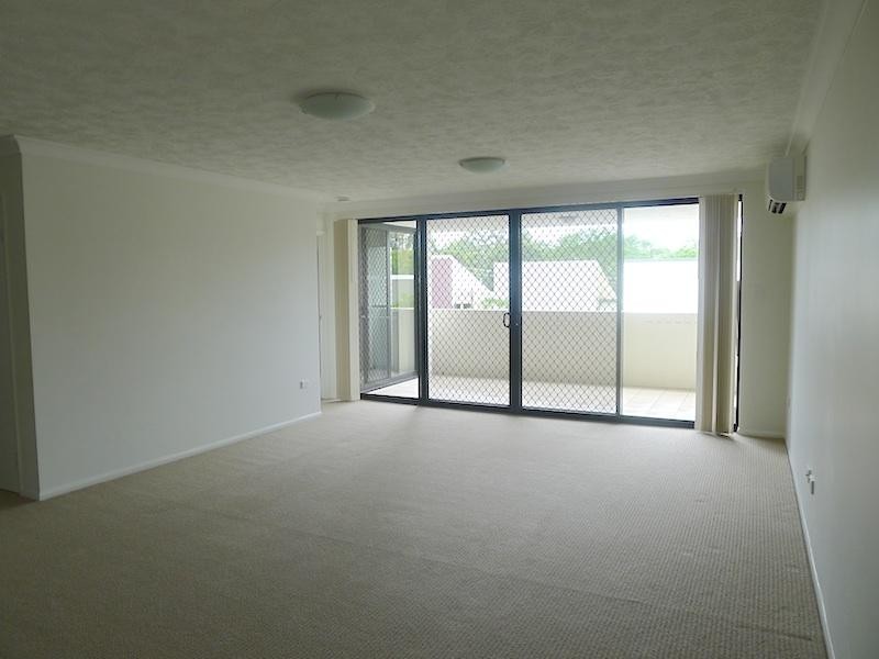 35 Hamilton Road, Moorooka QLD 4105