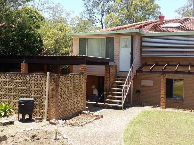 42 JACINDA STREET, Sunnybank QLD 4109