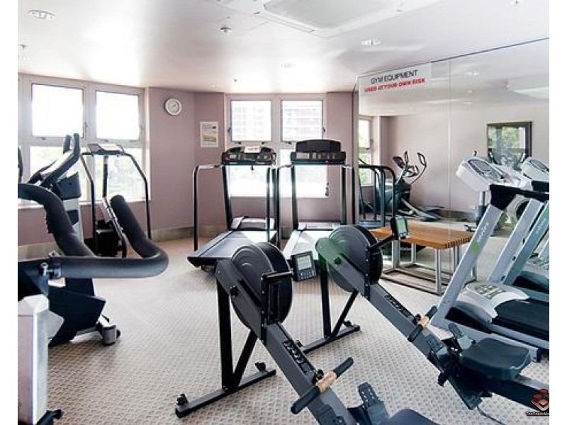 12 Commodore drive, Paradise Waters QLD 4217