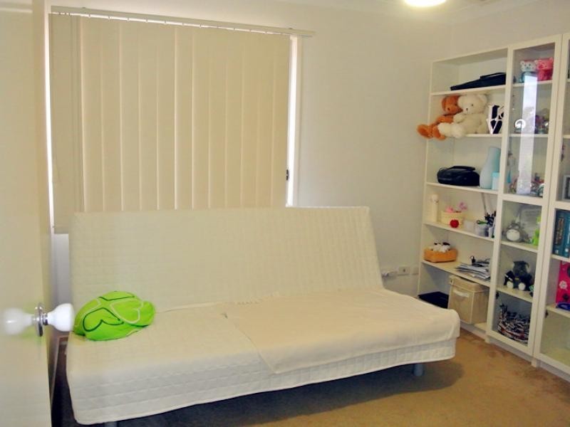 34-42 University Drive, Meadowbrook QLD 4131