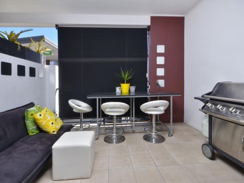 65 Berwick St, Fortitude Valley QLD 4006