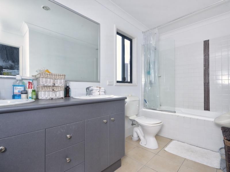 65 Berwick St, Fortitude Valley QLD 4006