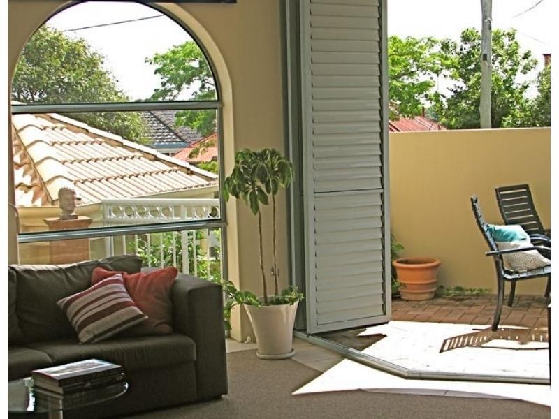 769 Brunswick St, New Farm QLD 4005