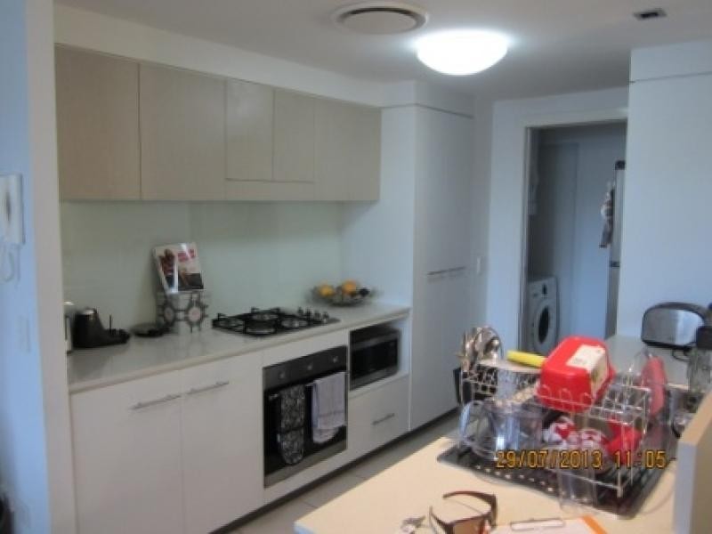 16 Surbiton Court, Carindale QLD 4152