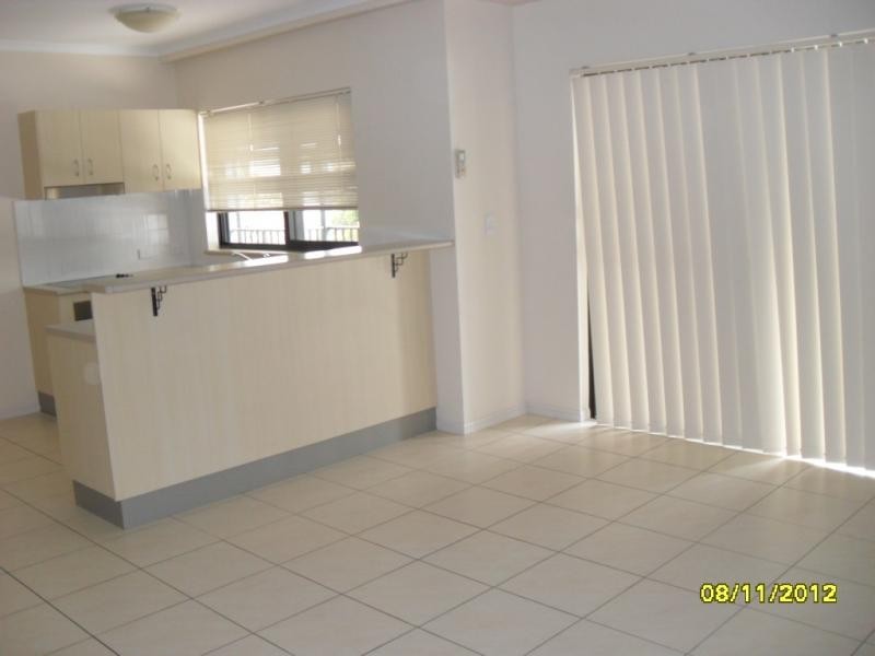 434-446 Kamerunga Rd, Redlynch QLD 4870