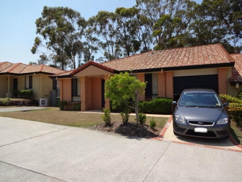 20 BROWN STREET, Labrador QLD 4215