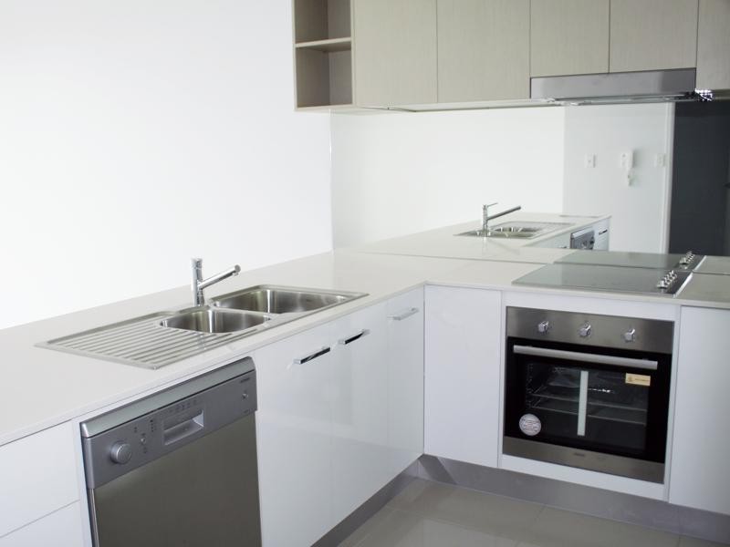 430 Pine Ridge Road, Coombabah QLD 4216