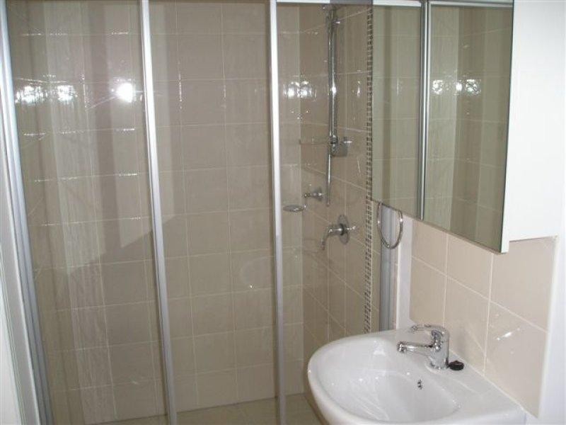 16 WREN STREET, Bowen Hills QLD 4006