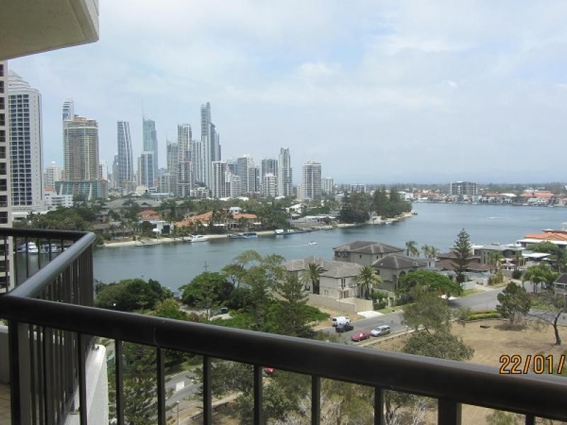 Paradise Waters QLD 4217